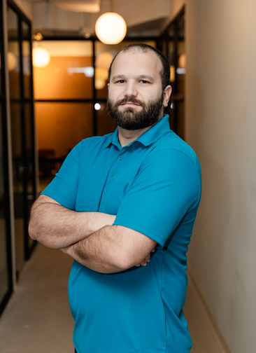 ernesto-frontend.jpg